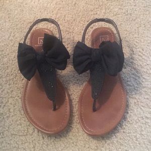 Sandals with rhinestones and bow, size 7.5